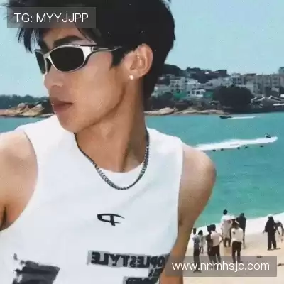 倪影
